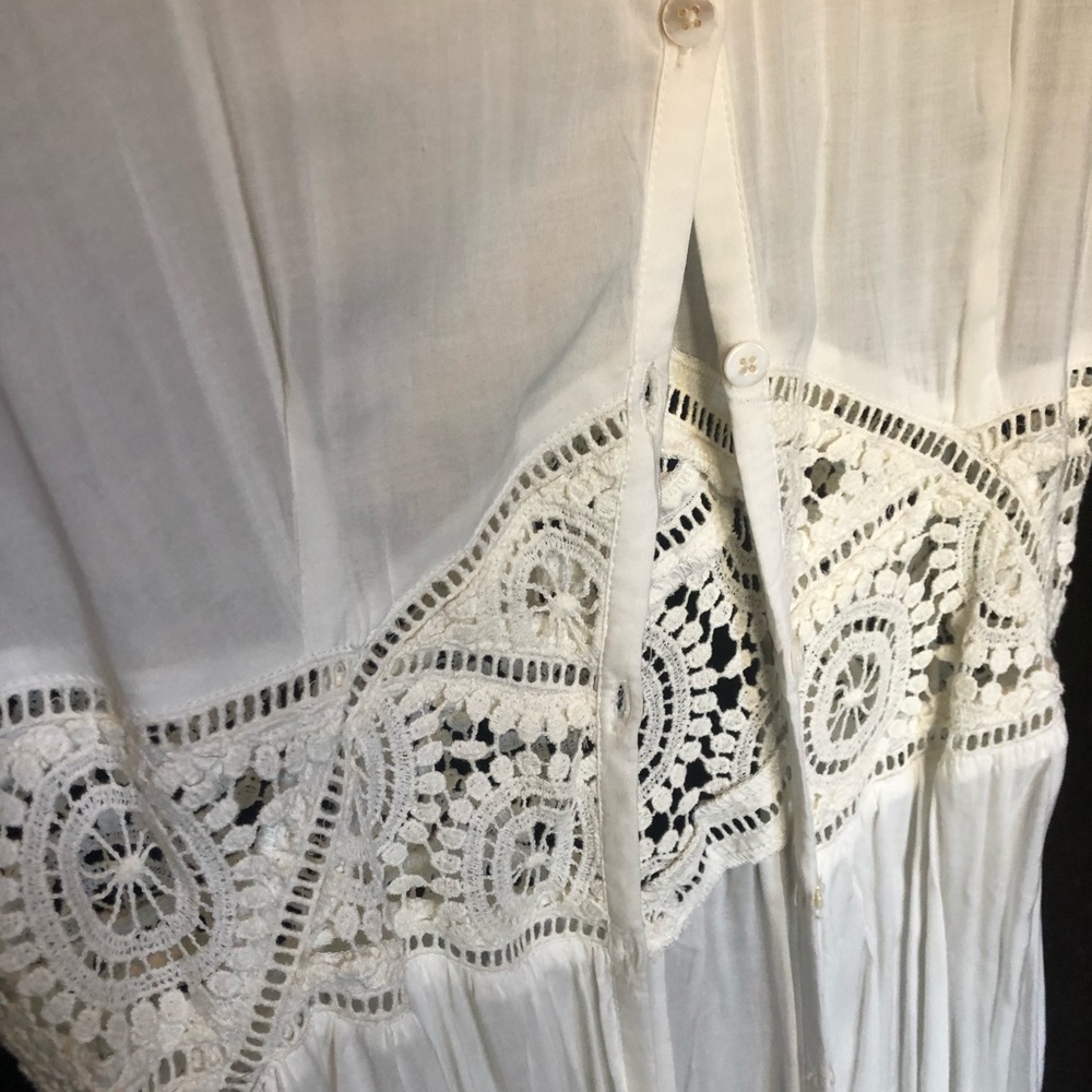 Kendall + Kylie Swimsuit Coverup L